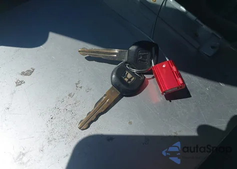 1996 Honda Accord Lx/Ex from USA, damaged, VIN 1HGCD5631TA087102